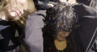 Dancing with your eyes closed Song Lyrics