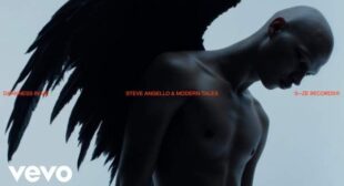 Darkness In Me Lyrics