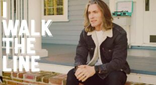 I WALK THE LINE Lyrics