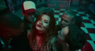 Lyrics of Stereoqueen Song