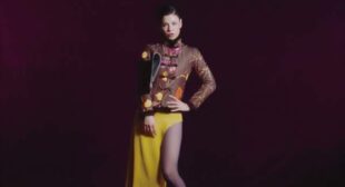 FINAL BOSS Lyrics – MARINA