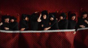 Stripper (English Translation) Song Lyrics