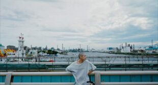 Lyrics of Hikari Song