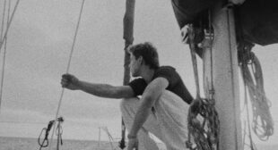 HOT GIRL PROBLEMS Song Lyrics