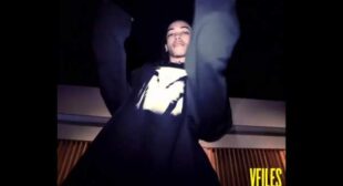 MANNEQUIN Song Lyrics