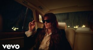 One of the Greats Lyrics – Florence   the Machine