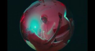 Pordiosero (English Translation) Song Lyrics