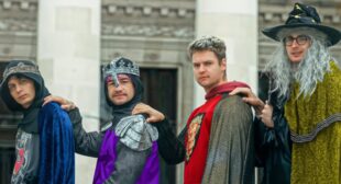 Lyrics of Jak ta LALA (English Translation) Song