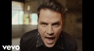 Lyrics of Music by Men Song