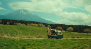 Ailleurs Song Lyrics