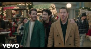 Coming Home This Christmas Song Lyrics