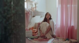 Lyrics of X Ella Song