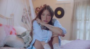 Lyrics of Importante Song