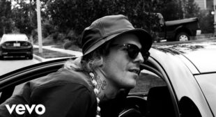 Leather Weather Lyrics – The Neighbourhood