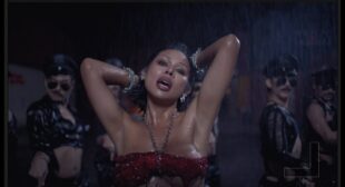 Lyrics of GOOD BOY Song