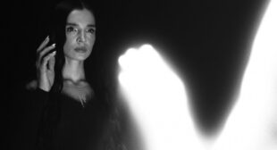 Guardian Lyrics – Poppy