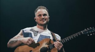 Lyrics of In Between It Song