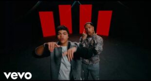 Jugadora (English Translation) Lyrics