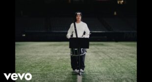 MARCH Lyrics – GloRilla