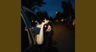 Lyrics of Too Deep Song