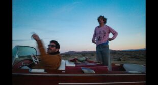 Se Presta (English Translation) Song Lyrics