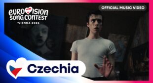 Lyrics of Paloma Rumba Song