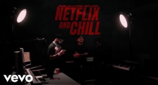Netflix and Chill (English Translation) Song Lyrics